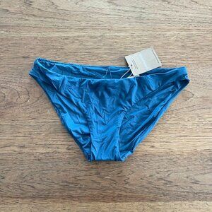Patagonia Wavy Blue MEDIUM Women's Sunamee Bikini Swim Suit Bottom NWT E